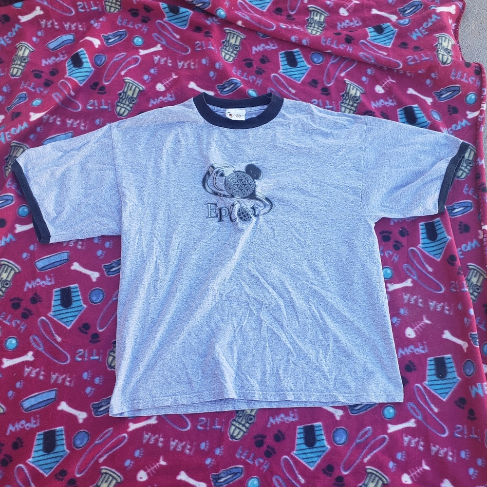 EPCOT Walt Disney mickey shirt xl